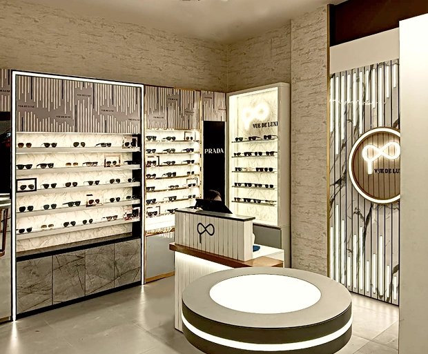 small simple optical shop design