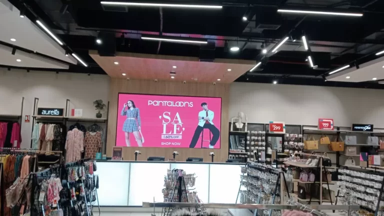 modern readymade garments shop furniture design