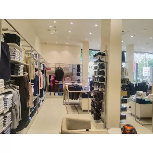 modern garment showroom interior design