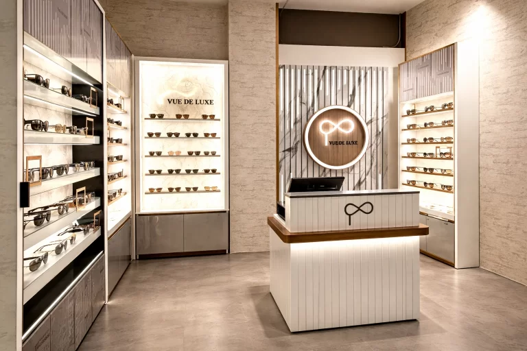 monarch optical display