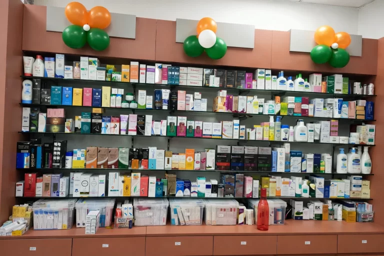 small medical shop design