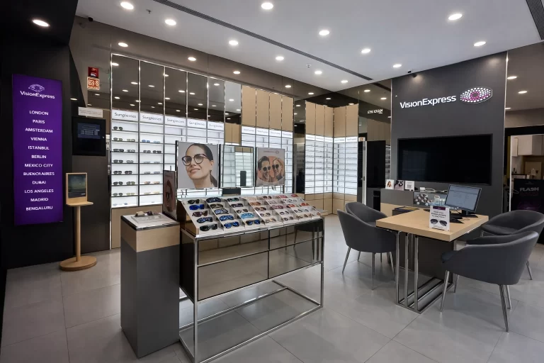 optical shop front design