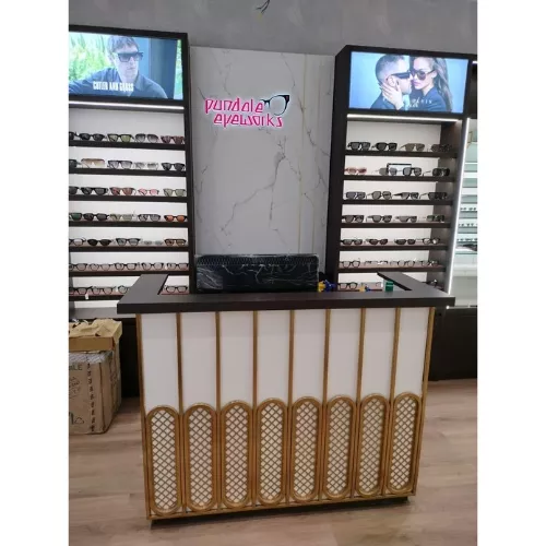 optical store design