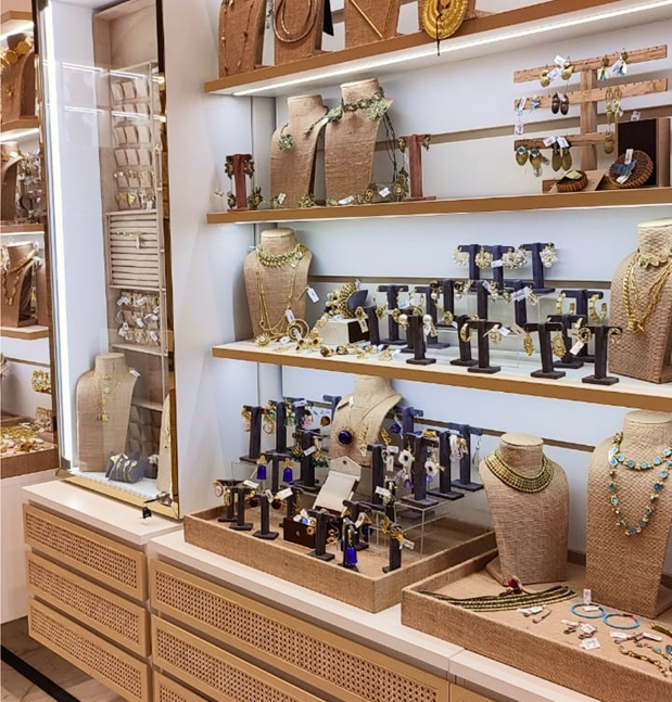 jewellery shop furniture design