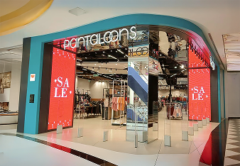 Garments Store Banner