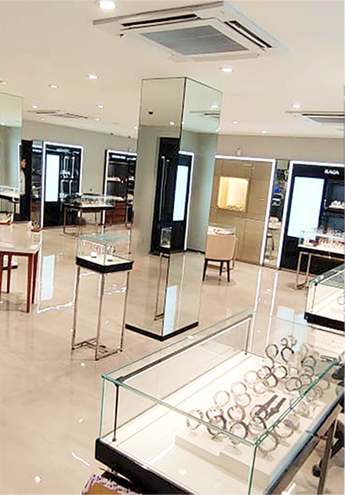 watch showroom interior design