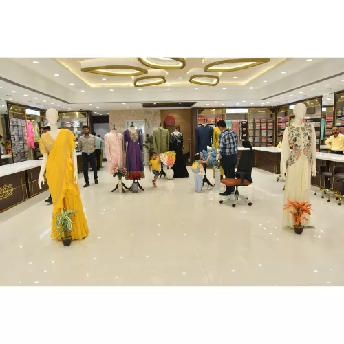 retail-apparel-store-interior-solutions