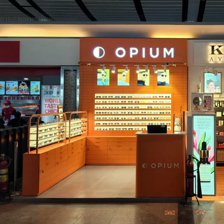 kiosk optical store design