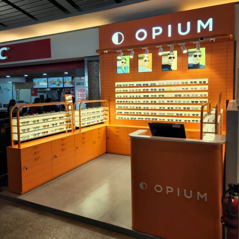 optical kiosk design